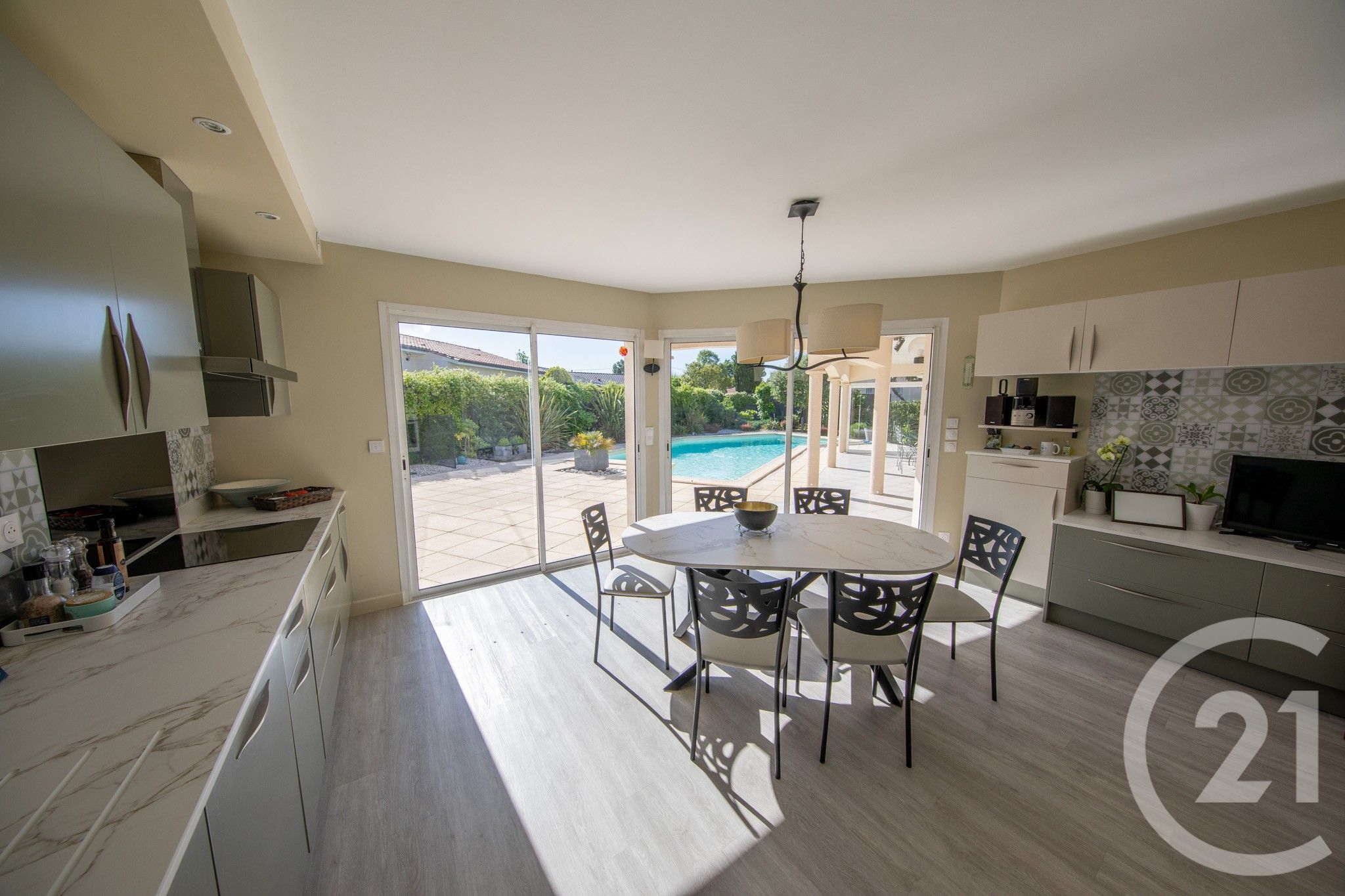 Maison 7 pièces 190 m² à vendre à Le Taillan-Médoc — photo 5