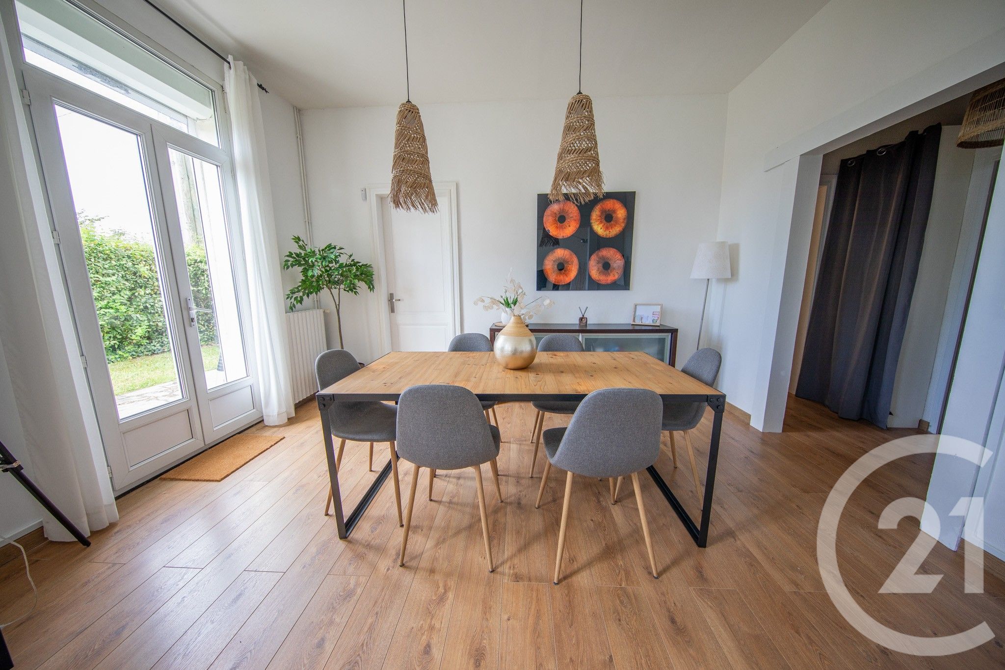 Maison 5 pièces 127 m² à vendre à Saint-Médard-en-Jalles — photo 2