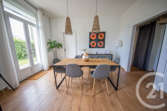 maison à vendre - 5 pièces - 127.24 m2 - ST MEDARD EN JALLES - 33 - AQUITAINE - Century 21 Kadima