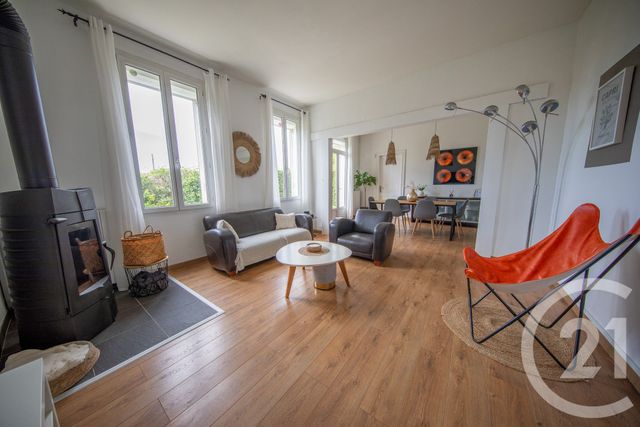 maison à vendre - 5 pièces - 127.24 m2 - ST MEDARD EN JALLES - 33 - AQUITAINE - Century 21 Kadima