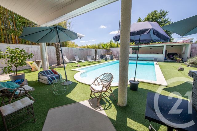 maison à vendre - 6 pièces - 123.63 m2 - ST MEDARD EN JALLES - 33 - AQUITAINE - Century 21 Kadima