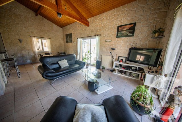 maison à vendre - 6 pièces - 123.63 m2 - ST MEDARD EN JALLES - 33 - AQUITAINE - Century 21 Kadima