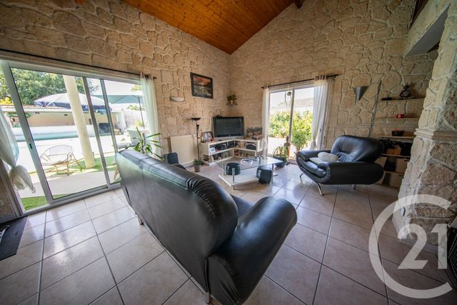 maison à vendre - 6 pièces - 123.63 m2 - ST MEDARD EN JALLES - 33 - AQUITAINE - Century 21 Kadima