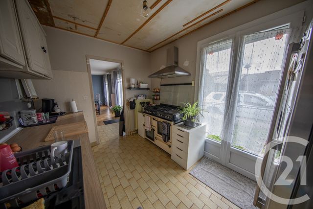 maison à vendre - 5 pièces - 100.03 m2 - ST MEDARD EN JALLES - 33 - AQUITAINE - Century 21 Kadima