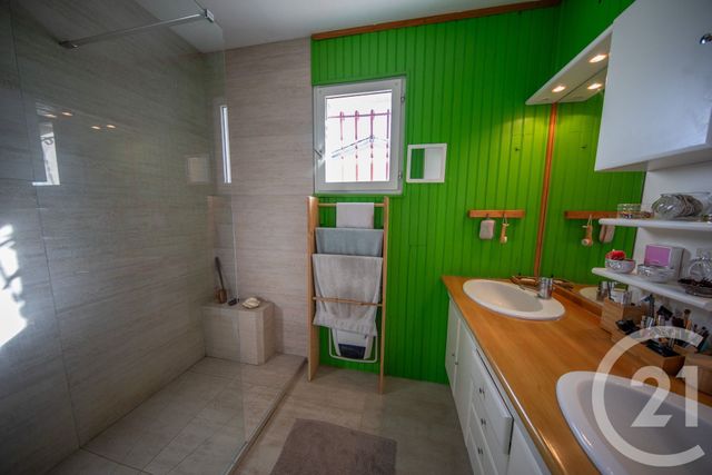 maison à vendre - 6 pièces - 119.17 m2 - ST MEDARD EN JALLES - 33 - AQUITAINE - Century 21 Kadima