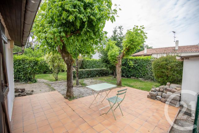 maison à vendre - 5 pièces - 94.29 m2 - LE TAILLAN MEDOC - 33 - AQUITAINE - Century 21 Kadima maison à vendre - 5 pièces - 94.29 m2 - LE TAILLAN MEDOC - 33 - AQUITAINE - Century 21 Kadima