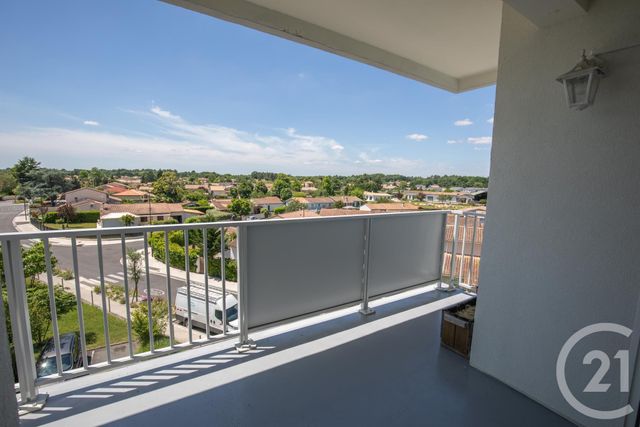 Afficher la photo en grand Appartement F5 à vendre - 5 pièces - 87.39 m2 - ST MEDARD EN JALLES - 33 - AQUITAINE - Century 21 Kadima
