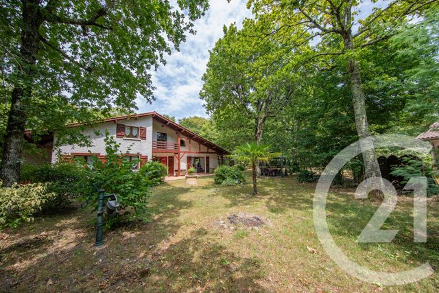 maison à vendre - 8 pièces - 198.5 m2 - ST AUBIN DE MEDOC - 33 - AQUITAINE - Century 21 Kadima