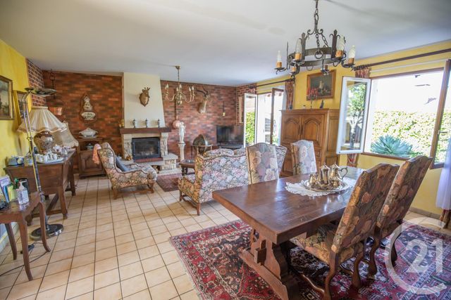Afficher la photo en grand maison à vendre - 4 pièces - 89.2 m2 - ST MEDARD EN JALLES - 33 - AQUITAINE - Century 21 Kadima