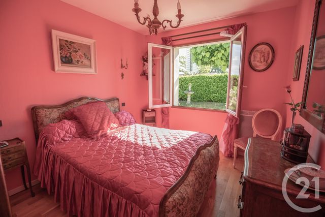 Afficher la photo en grand maison à vendre - 4 pièces - 89.2 m2 - ST MEDARD EN JALLES - 33 - AQUITAINE - Century 21 Kadima