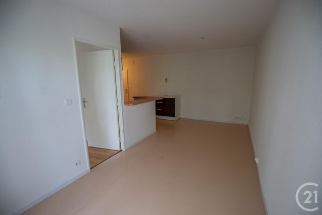 Afficher la photo en grand Appartement F2 à louer - 2 pièces - 39.55 m2 - ST MEDARD EN JALLES - 33 - AQUITAINE - Century 21 Kadima