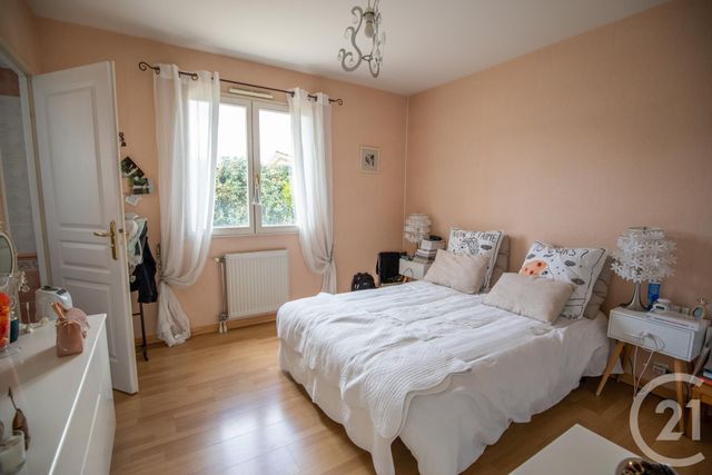 Afficher la photo en grand maison à vendre - 6 pièces - 135.9 m2 - LE HAILLAN - 33 - AQUITAINE - Century 21 Kadima