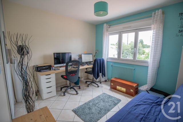Afficher la photo en grand maison à vendre - 6 pièces - 113.91 m2 - LE TAILLAN MEDOC - 33 - AQUITAINE - Century 21 Kadima