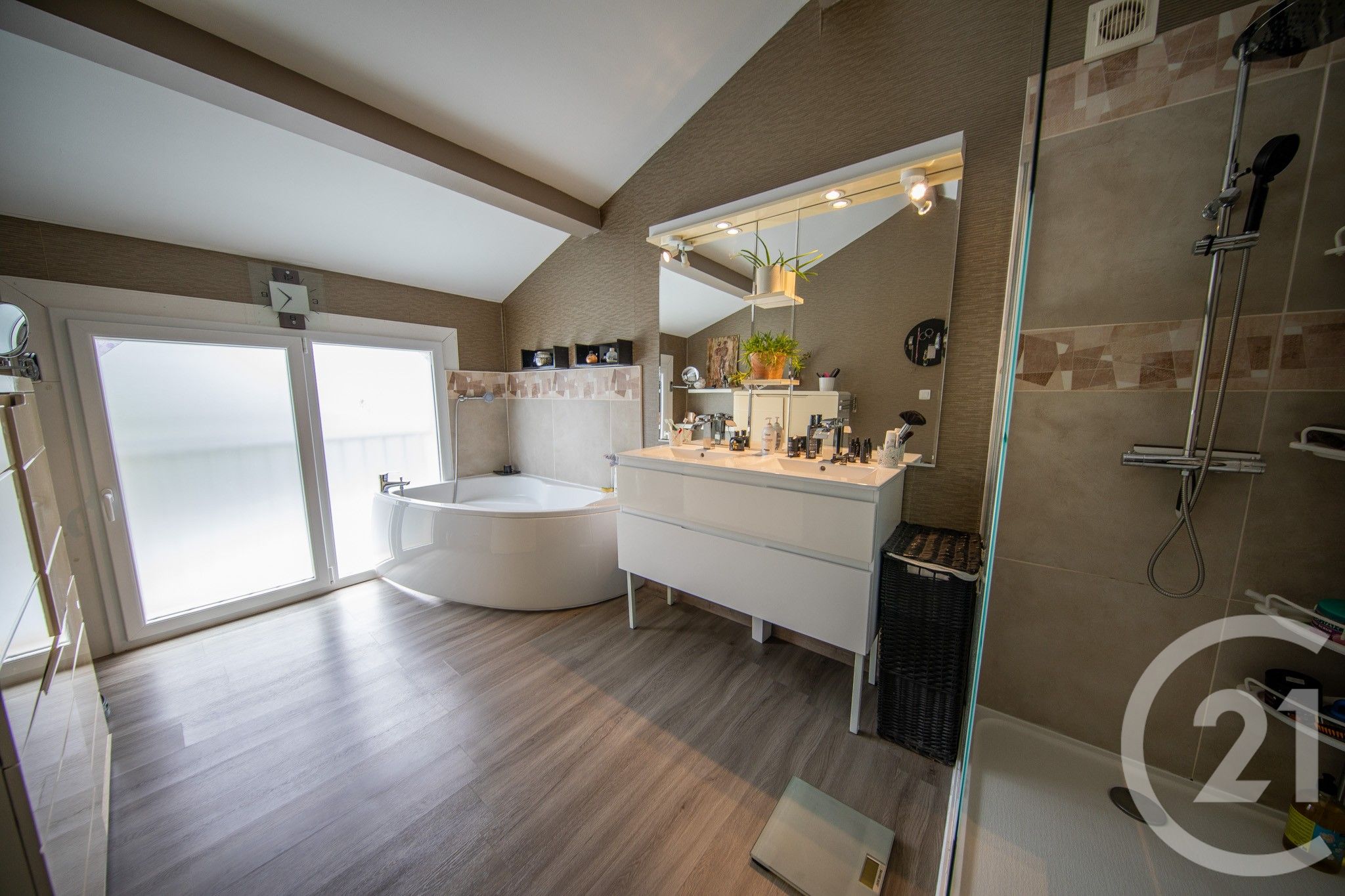 Maison 5 pièces 138 m² à vendre à Sainte-Hélène — photo 12