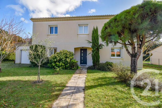 maison à vendre - 7 pièces - 164.8 m2 - ST MEDARD EN JALLES - 33 - AQUITAINE - Century 21 Kadima