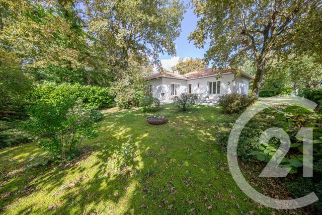 maison à vendre - 7 pièces - 121.7 m2 - ST AUBIN DE MEDOC - 33 - AQUITAINE - Century 21 Kadima