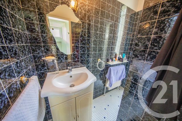 maison à vendre - 7 pièces - 121.7 m2 - ST AUBIN DE MEDOC - 33 - AQUITAINE - Century 21 Kadima