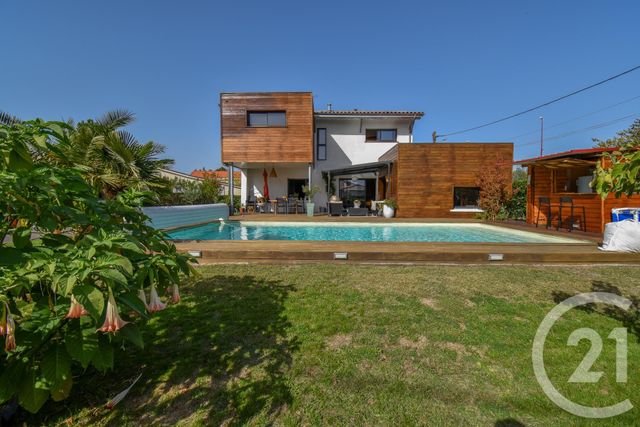 maison à vendre - 7 pièces - 151.89 m2 - ST MEDARD EN JALLES - 33 - AQUITAINE - Century 21 Kadima