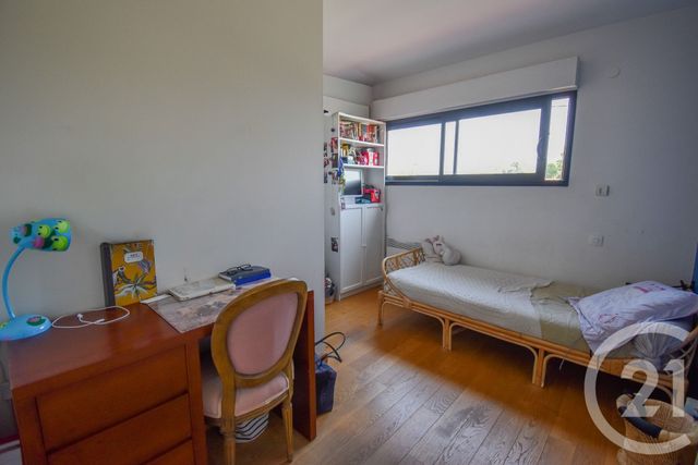 maison à vendre - 7 pièces - 151.89 m2 - ST MEDARD EN JALLES - 33 - AQUITAINE - Century 21 Kadima