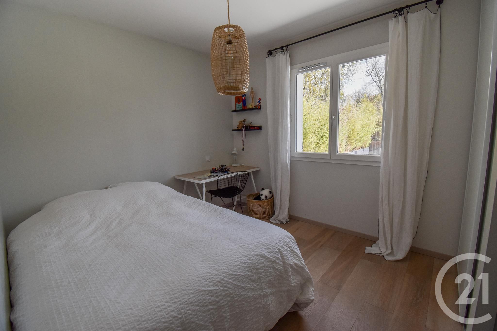 Maison 6 pièces 132 m² à vendre à Saint-Médard-en-Jalles — photo 6