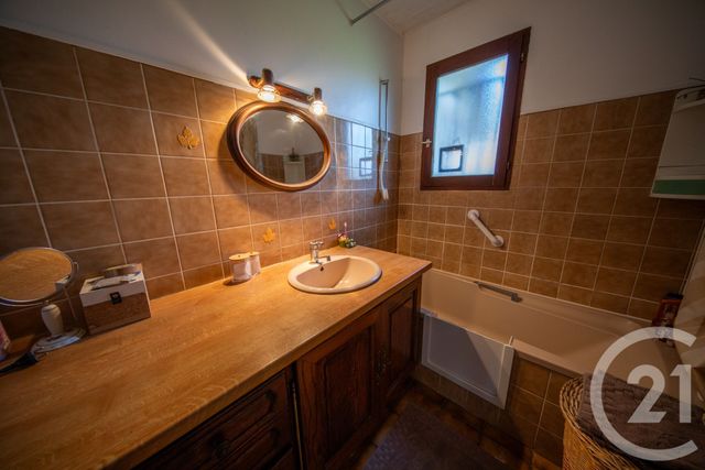 maison à vendre - 5 pièces - 94.37 m2 - ST MEDARD EN JALLES - 33 - AQUITAINE - Century 21 Kadima