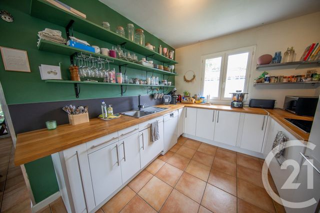 maison à vendre - 6 pièces - 96.55 m2 - ST MEDARD EN JALLES - 33 - AQUITAINE - Century 21 Kadima