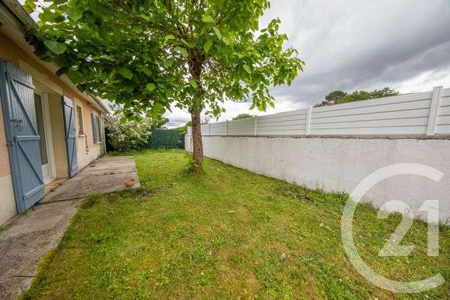 maison à vendre - 6 pièces - 96.55 m2 - ST MEDARD EN JALLES - 33 - AQUITAINE - Century 21 Kadima
