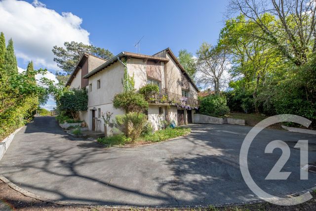 maison à vendre - 7 pièces - 181.88 m2 - ST MEDARD EN JALLES - 33 - AQUITAINE - Century 21 Kadima