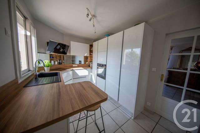 maison à vendre - 4 pièces - 95.34 m2 - ST MEDARD EN JALLES - 33 - AQUITAINE - Century 21 Kadima