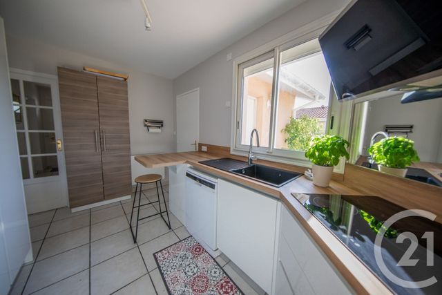 maison à vendre - 4 pièces - 95.34 m2 - ST MEDARD EN JALLES - 33 - AQUITAINE - Century 21 Kadima