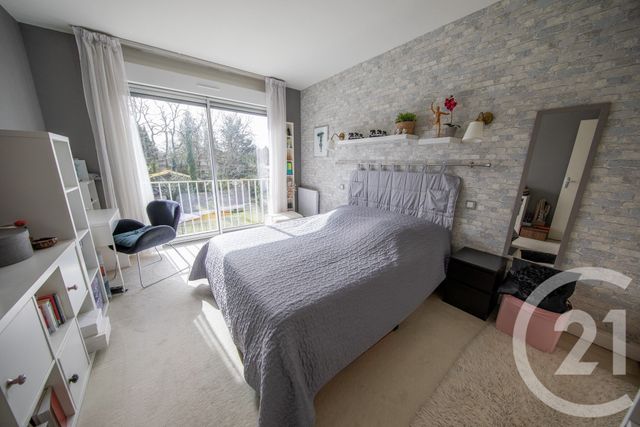 maison à vendre - 7 pièces - 190.98 m2 - ST JEAN D ILLAC - 33 - AQUITAINE - Century 21 Kadima