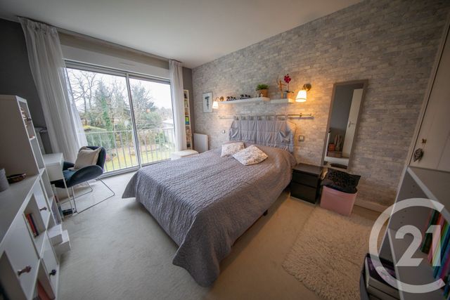 maison à vendre - 7 pièces - 190.98 m2 - ST JEAN D ILLAC - 33 - AQUITAINE - Century 21 Kadima