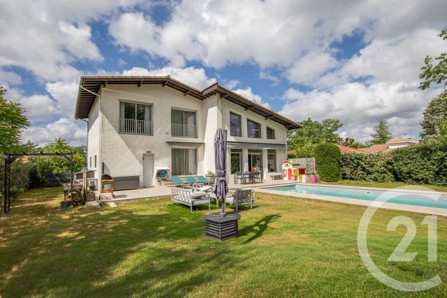 maison à vendre - 7 pièces - 190.98 m2 - ST JEAN D ILLAC - 33 - AQUITAINE - Century 21 Kadima