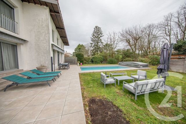 maison à vendre - 7 pièces - 190.98 m2 - ST JEAN D ILLAC - 33 - AQUITAINE - Century 21 Kadima