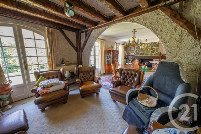 maison à vendre - 8 pièces - 155.19 m2 - ST MEDARD EN JALLES - 33 - AQUITAINE - Century 21 Kadima