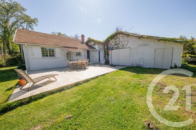 maison à vendre - 5 pièces - 86.59 m2 - ST MEDARD EN JALLES - 33 - AQUITAINE - Century 21 Kadima