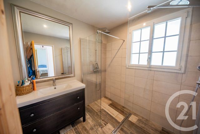 maison à vendre - 5 pièces - 86.59 m2 - ST MEDARD EN JALLES - 33 - AQUITAINE - Century 21 Kadima