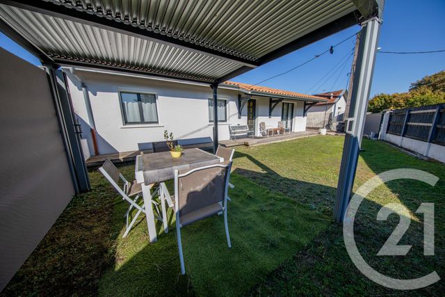 maison à vendre - 5 pièces - 120.25 m2 - ST MEDARD EN JALLES - 33 - AQUITAINE - Century 21 Kadima