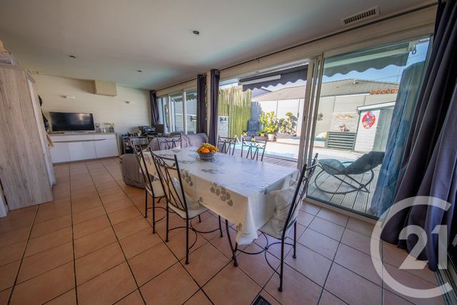 maison à vendre - 5 pièces - 120.25 m2 - ST MEDARD EN JALLES - 33 - AQUITAINE - Century 21 Kadima