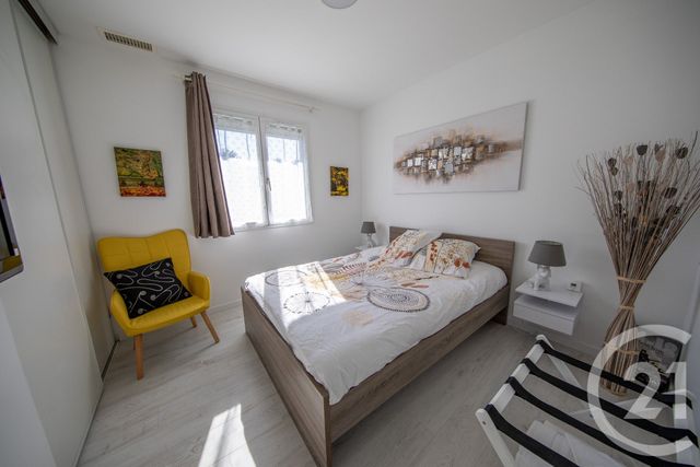 maison à vendre - 5 pièces - 120.25 m2 - ST MEDARD EN JALLES - 33 - AQUITAINE - Century 21 Kadima