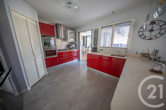 maison à vendre - 5 pièces - 120.25 m2 - ST MEDARD EN JALLES - 33 - AQUITAINE - Century 21 Kadima