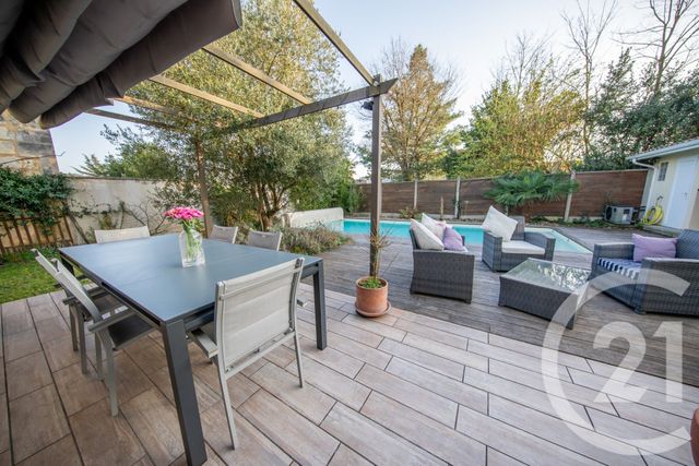 maison à vendre - 6 pièces - 154.22 m2 - PAREMPUYRE - 33 - AQUITAINE - Century 21 Kadima