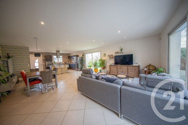 maison à vendre - 6 pièces - 154.22 m2 - PAREMPUYRE - 33 - AQUITAINE - Century 21 Kadima