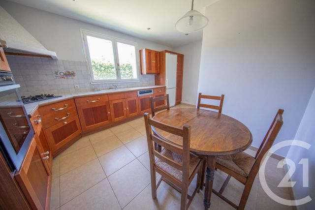 maison à vendre - 8 pièces - 166.34 m2 - ST MEDARD EN JALLES - 33 - AQUITAINE - Century 21 Kadima