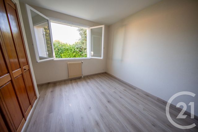 maison à vendre - 8 pièces - 166.34 m2 - ST MEDARD EN JALLES - 33 - AQUITAINE - Century 21 Kadima