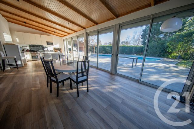 maison à vendre - 7 pièces - 270.39 m2 - ST AUBIN DE MEDOC - 33 - AQUITAINE - Century 21 Kadima
