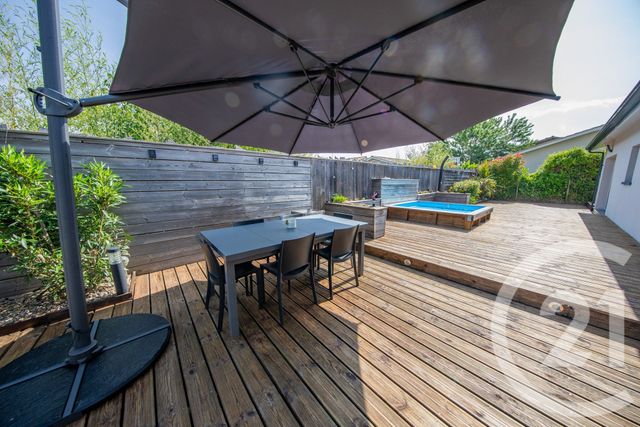 Afficher la photo en grand maison à vendre - 5 pièces - 102.56 m2 - EYSINES - 33 - AQUITAINE - Century 21 Kadima