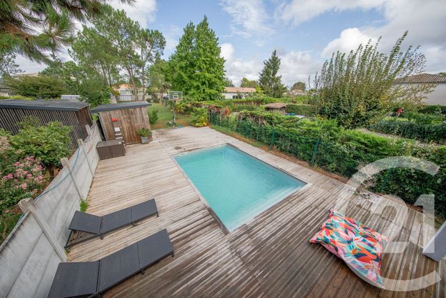 Afficher la photo en grand maison à vendre - 5 pièces - 153.41 m2 - ST MEDARD EN JALLES - 33 - AQUITAINE - Century 21 Kadima