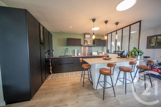 Afficher la photo en grand maison à vendre - 5 pièces - 153.41 m2 - ST MEDARD EN JALLES - 33 - AQUITAINE - Century 21 Kadima