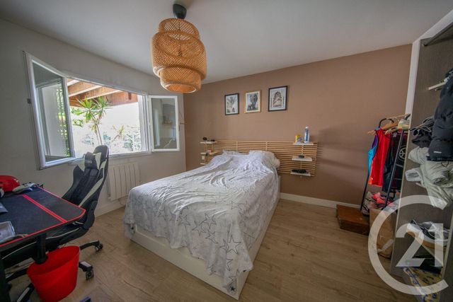 Afficher la photo en grand maison à vendre - 5 pièces - 153.41 m2 - ST MEDARD EN JALLES - 33 - AQUITAINE - Century 21 Kadima